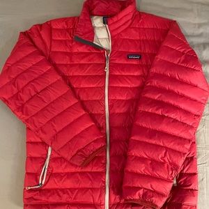 Patagonia Men’s Down Sweater Jacket Size Large
